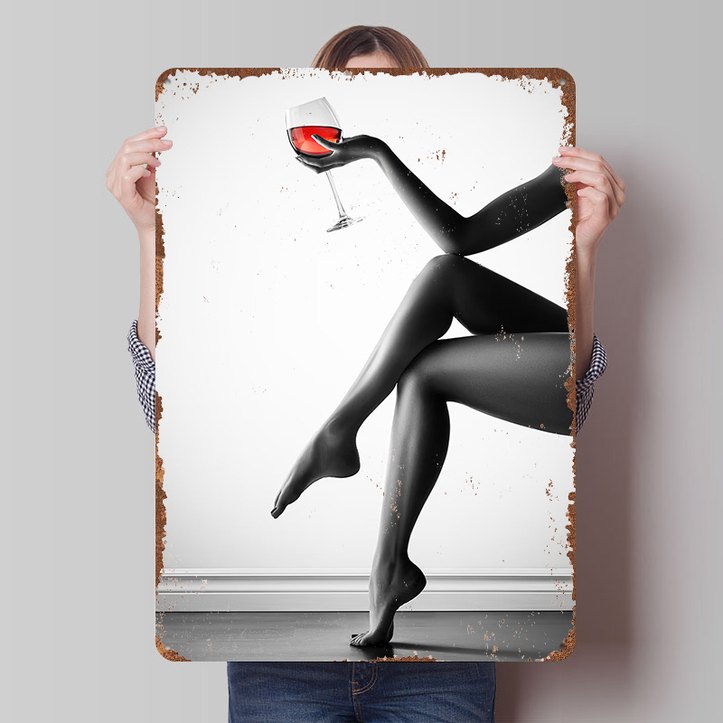 Women Accessories Poster - Elegancka Kobieta z Kieliszkiem Wina Plakat
