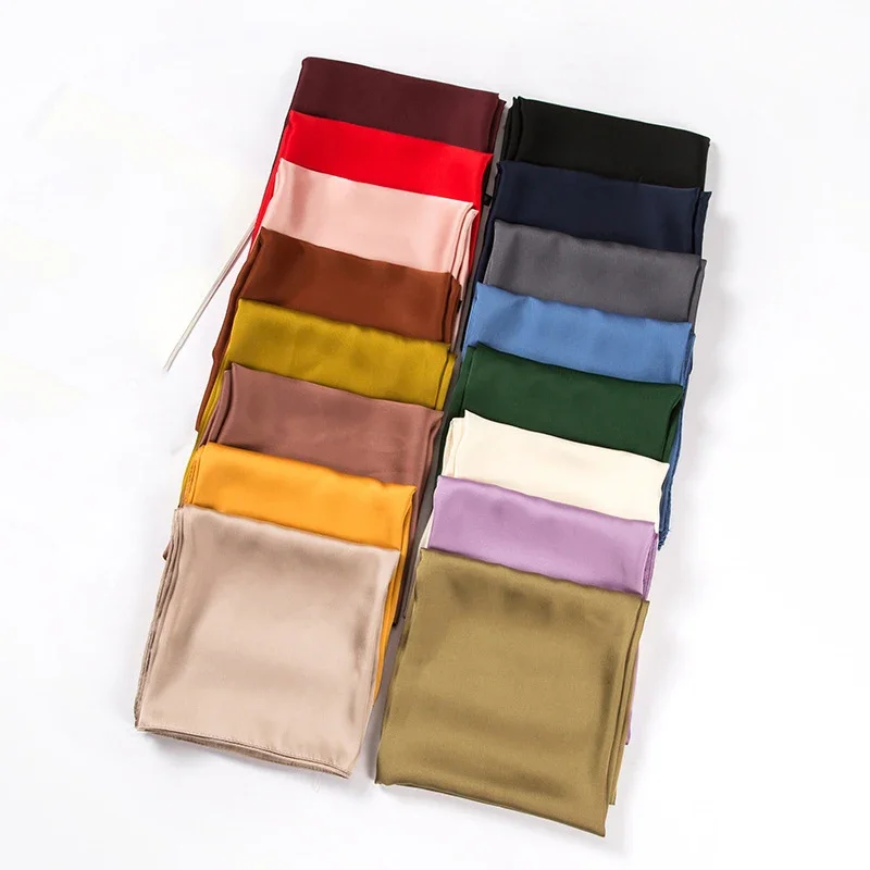 Women Accessories Wholesale China - Satynowy szalik damski 70 cm, jednolity