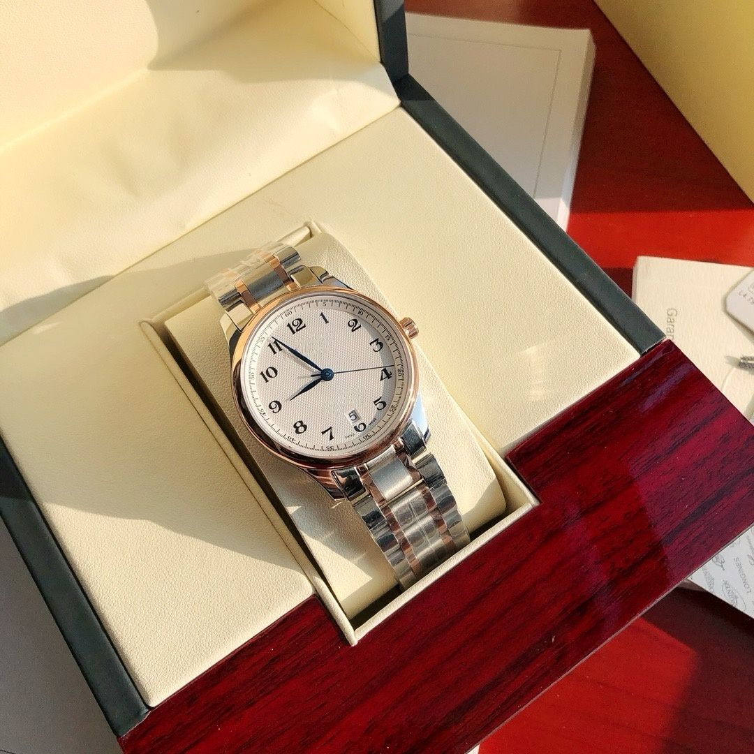 Women'S Accessories To Wear With Watch - Zegarek męski i damski w stylu