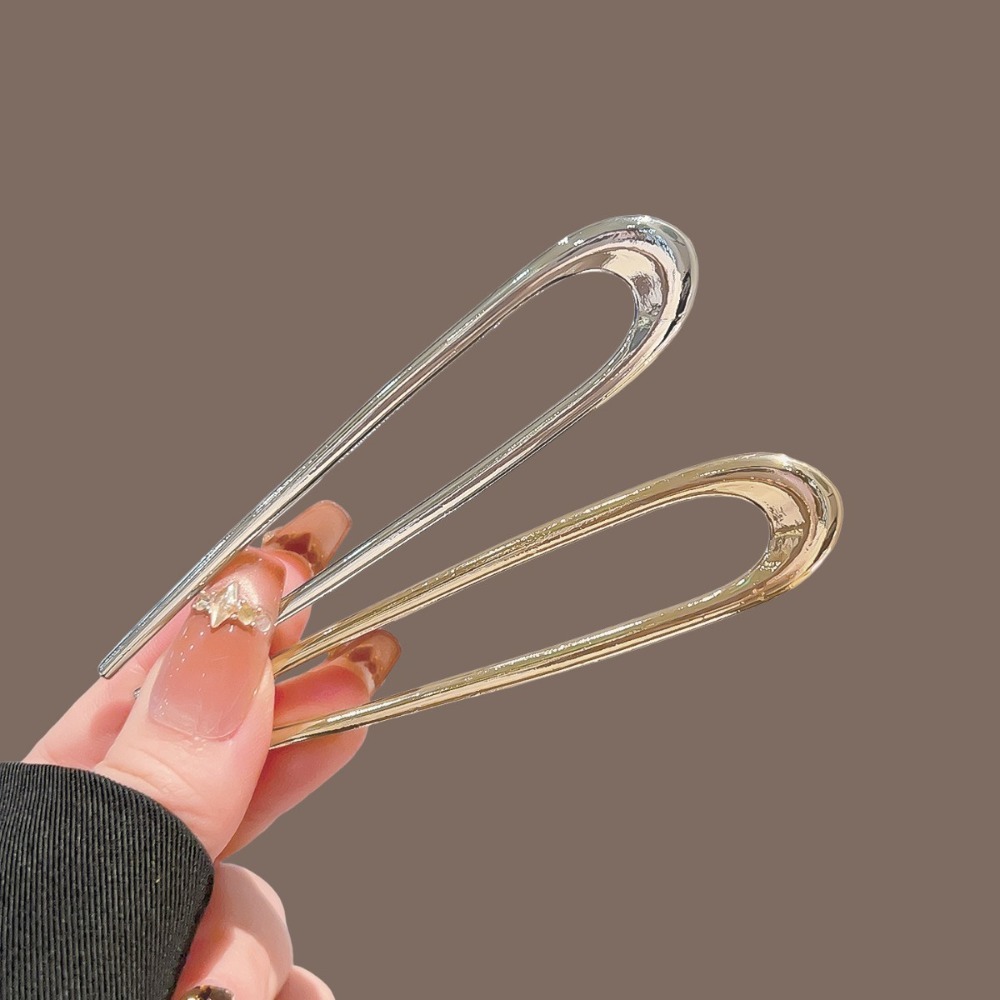 Mała, niszowa, minimalistyczna – Women'S Accessories Designer recenzja i cena